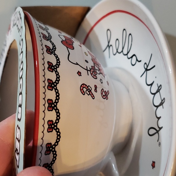 Hello Kitty Teacup and Saucer set NEW - Picture 3 of 7